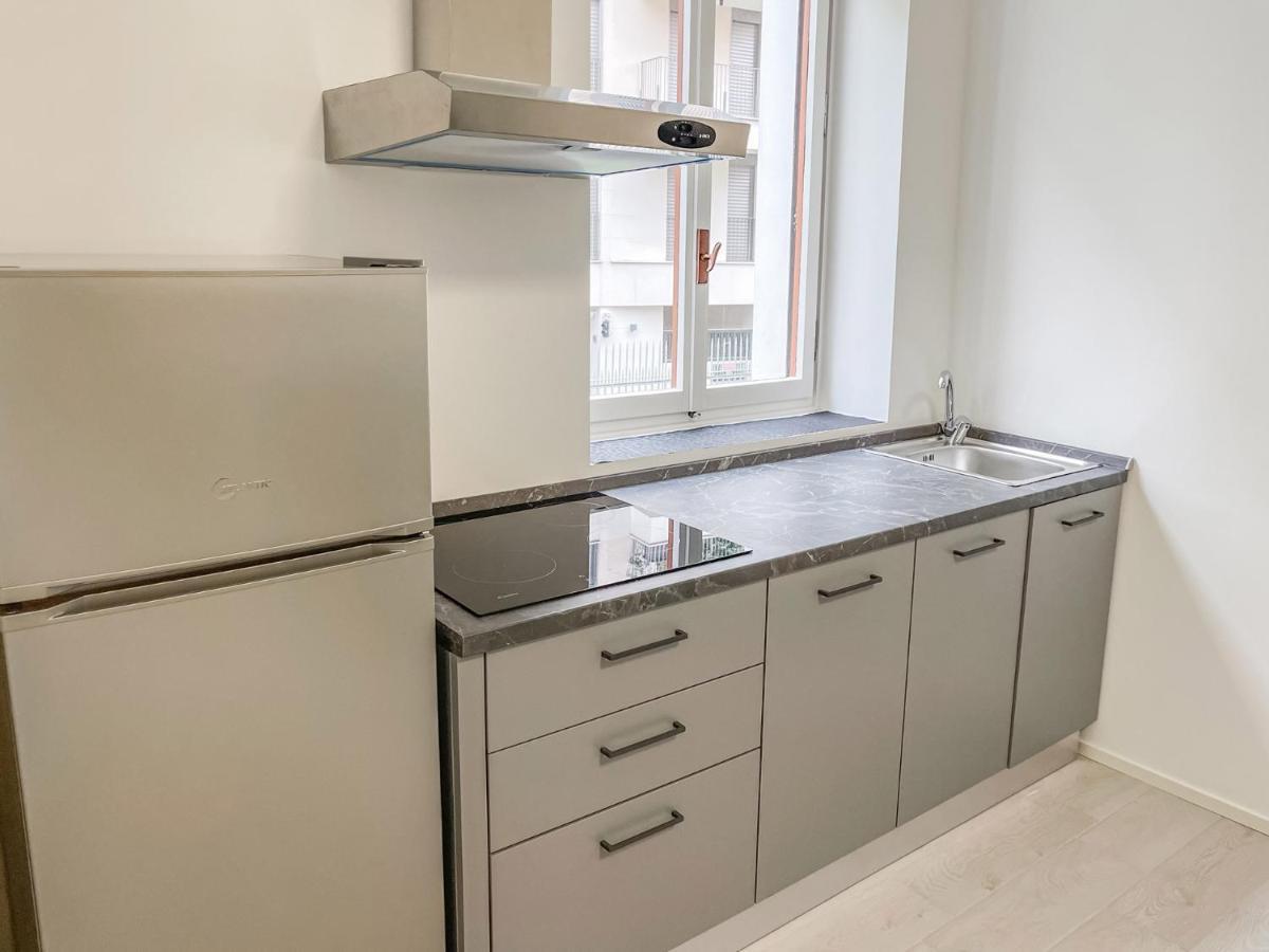 Bnb Capital Milano Moscova - White ภายนอก รูปภาพ