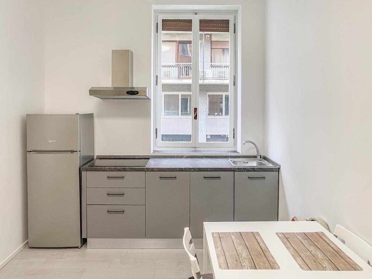 Bnb Capital Milano Moscova - White ภายนอก รูปภาพ