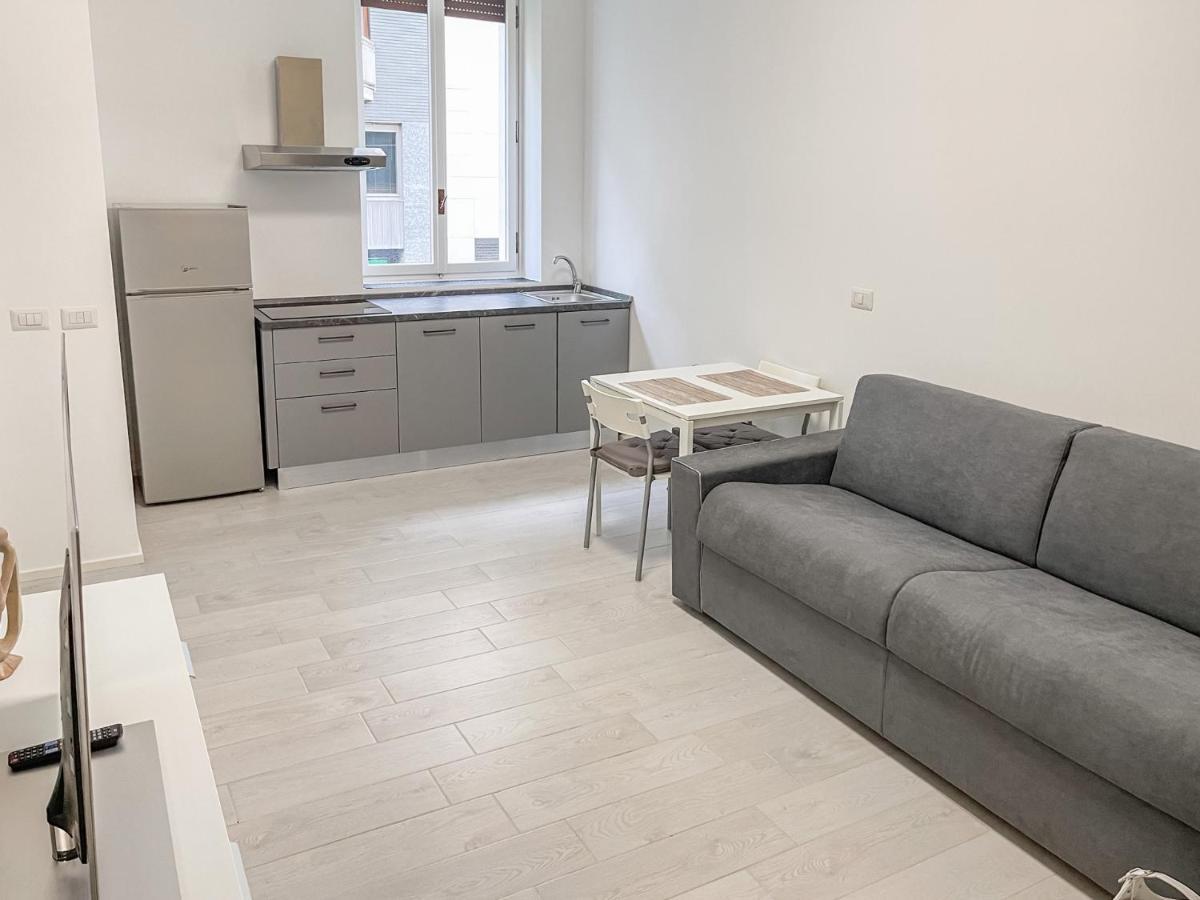 Bnb Capital Milano Moscova - White ภายนอก รูปภาพ